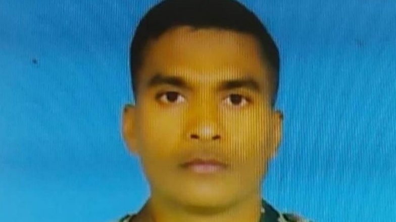 जम्मू कश्मीर: राजौरी सेक्टर मधील गोळीबारात कोल्हापूरच्या संग्राम पाटील यांना वीरमरण
