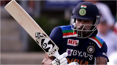 IND vs NZ 1st ODI Live Score: भारताचा निम्मा संघ तंबूत, हार्दिक पांड्या 28 धावा करून बाद