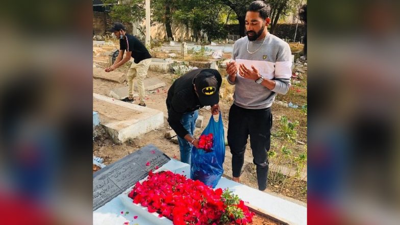 ऑस्ट्रेलिया दौऱ्याहून हैदराबादला परतल्यावर Mohammed Siraj याने वडिलांच्या कब्रला दिली भेट, पहा Photo