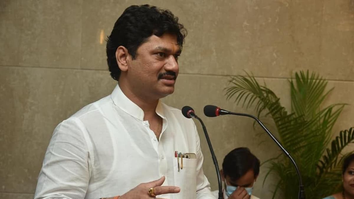 Minister Dhananjay Munde Resigns: अखेर महाराष्ट्राचे मंत्री धनंजय मुंडे यांनी दिला आपल्या पदाचा राजीनामा; सरपंच संतोष देशमुख हत्येप्रकरणामुळे वाढला होता दबाव