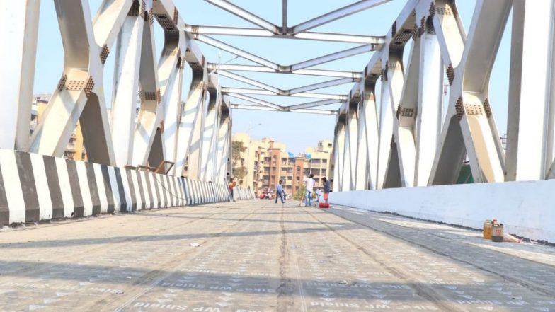 कल्याण च्या पत्री पूलचंं मुख्यमंत्री उद्धव ठाकरे यांच्या हस्ते लोकार्पण; नागरिकांची वाहतूक कोंडीतून होणार सुटका