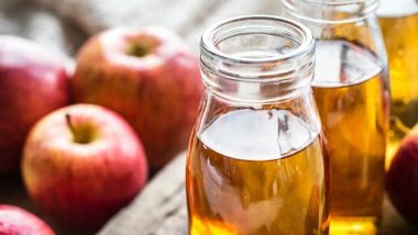 Benefits Of Apple Cider Vinegar: वजन कमी करण्यापासून ते मुरुम घालवण्यापर्यंत बऱ्याच गोष्टींवर उपयोगी आहे अ‍ॅपल सायडर व्हिनेगर, जाणून घ्या फायदे 