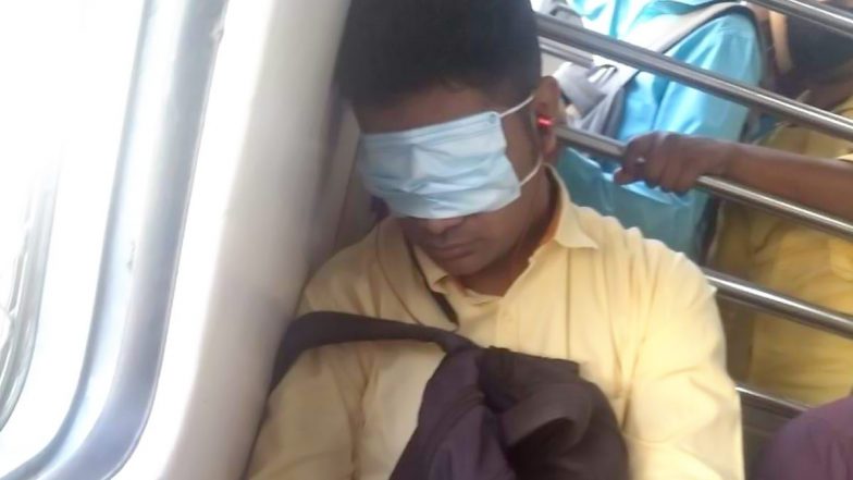 Viral Photo: काय चूक आहे त्या बिचाऱ्या कोरोना व्हायरसची? मुंबई लोकलमध्ये मास्क डोळ्यावर ठेवून झोपलेल्या व्यक्तीचा फोटो शेअर करत काँग्रेस नेत्याने केला सवाल