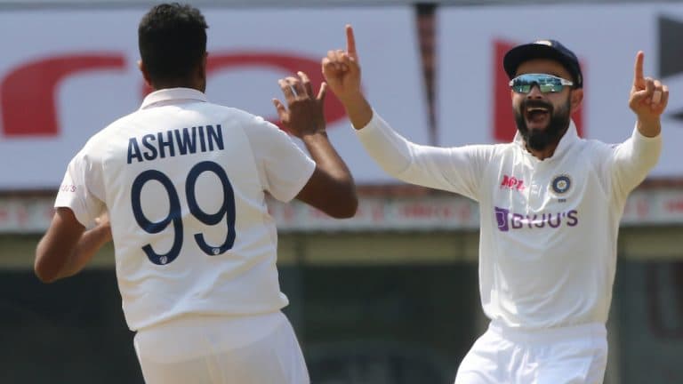 IND vs NZ 2nd Test Day 2: न्यूझीलंड फॉलोऑनच्या छायेत, 31 धावांवर अर्धा संघ तंबूत; Ashwin ने हेन्री निकोल्सचा उडवला त्रिफळा