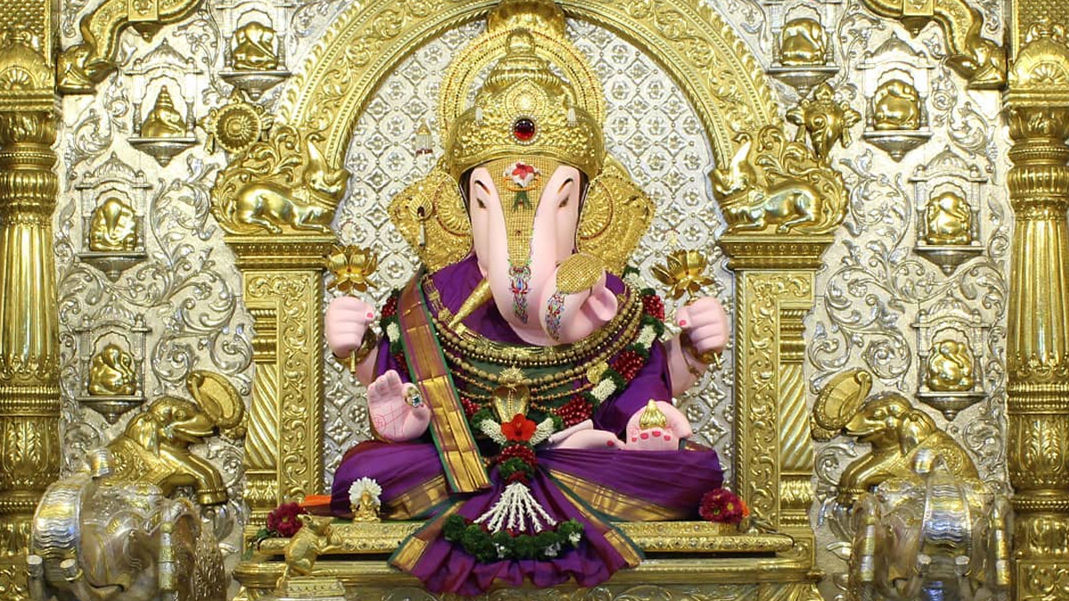 Angarki Chaturthi 2021: अंगारकी चतुर्थी दिवशी दगडूशेठ गणपती मंदिर दर्शनासाठी बंद; भाविकांसाठी ऑनलाईन दर्शनाची सोय