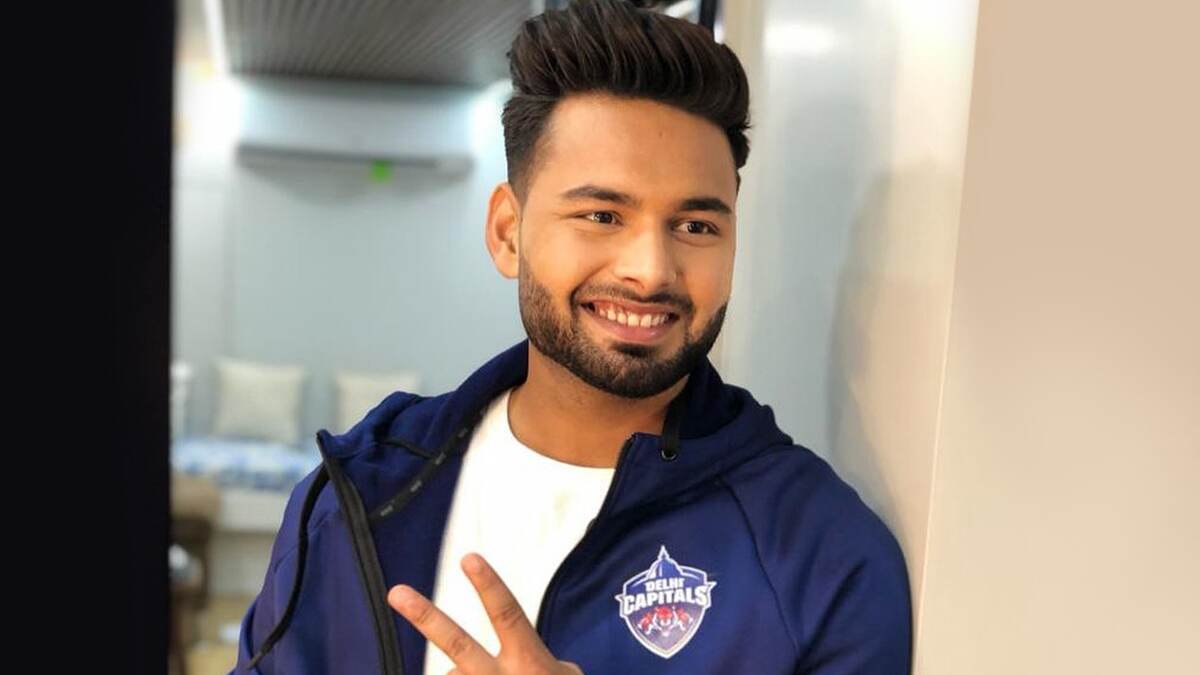 IND vs ENG 2021: इंग्लंडमध्ये Rishabh Pant कोरोना पॉझिटिव्ह आढल्याचे वृत्त, हरभजन सिंहने लवकर बरे होण्यासाठी दिल्या शुभेच्छा (See Tweet)