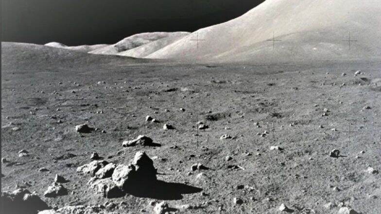 Oxygen on Moon: चंद्राच्या वरच्या थरात आहे ऑक्सिजनचा पुरेसा साठा; 8 अब्ज लोक 100,000 वर्षे आरामात जगू शकतात, जाणून घ्या कसे