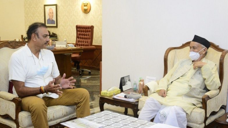 Ravi Shastri टीम इंडियाचे कोच, क्रिकेटर राज्यपाल Bhagat Singh Koshyari यांच्या भेटीला मुंबईत राजभवनावर दाखल
