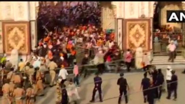 Nanded Gurudwara Attack: होल्ला मोहल्ला मिरवणूकी दरम्यान पोलिसांवर हल्ला करणारे 17 जण ताब्यात अज्ञातांविरूद्ध गुन्हा दाखल