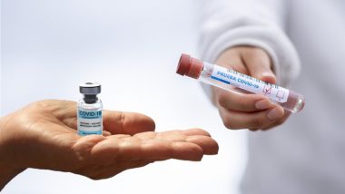 Corona Vaccination Update: देशात कोरोना लसीकरणात आतापर्यंत 83 कोटींचा टप्पा पार, गेल्या 24 तासांत 71 लाख लसींचे वितरण
