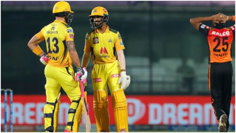 CSK vs SRH IPL 2021 Match 22: चेन्नईचा विजयी ‘पंच’, रुतुराज गायकवाड-फाफ डु प्लेसिसचे मॅच विनिंग अर्धशतकाने हैदराबादवर 7 विकेट्सने मात