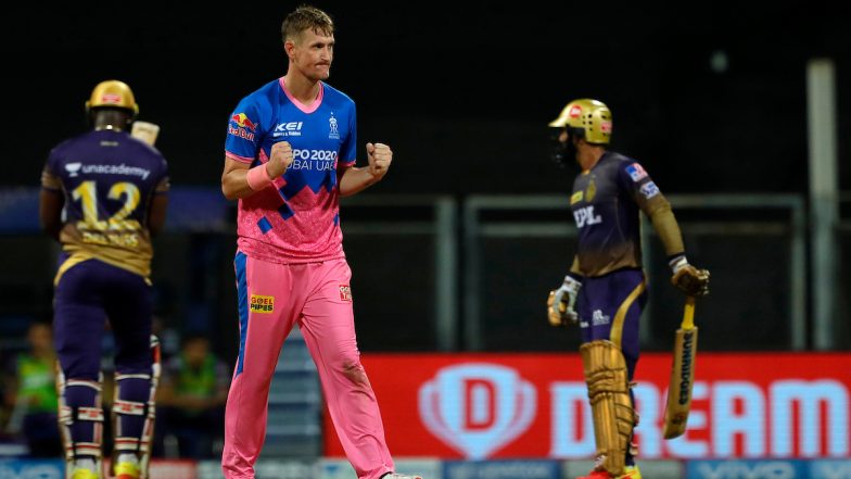 IPL 2021: आयपीएलच्या सर्वात महागड्या खेळाडूवर सुनील गावस्कर संतापले, म्हणाले- ‘16 कोटी घेऊनही अपेक्षेवर...’