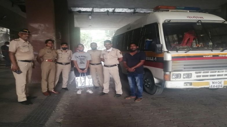 वरळी: मुंबई पोलिसांच्या गाडीत महिलेची प्रसुती; पोलिसांच्या प्रसंगावधामुळे वाचले आई आणि बाळाचे प्राण