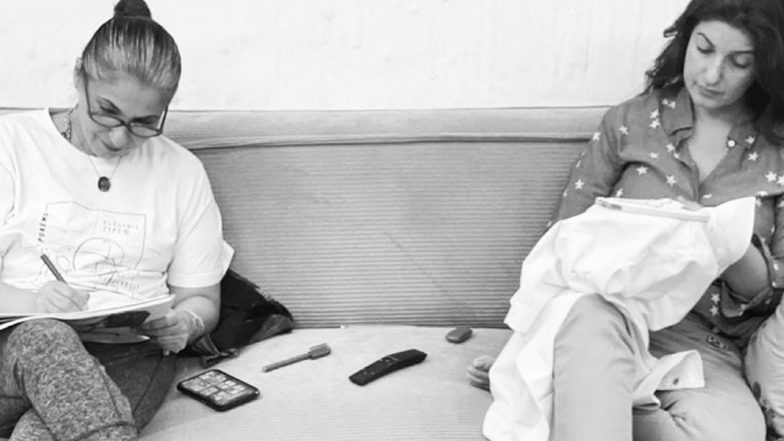 Twinkle Khanna ने Mother's Day निमित्त शेअर केलेल्या फोटोवरुन ट्रोल करणा-याला अभिनेत्रीने दिले 'हे' मजेशीर उत्तर