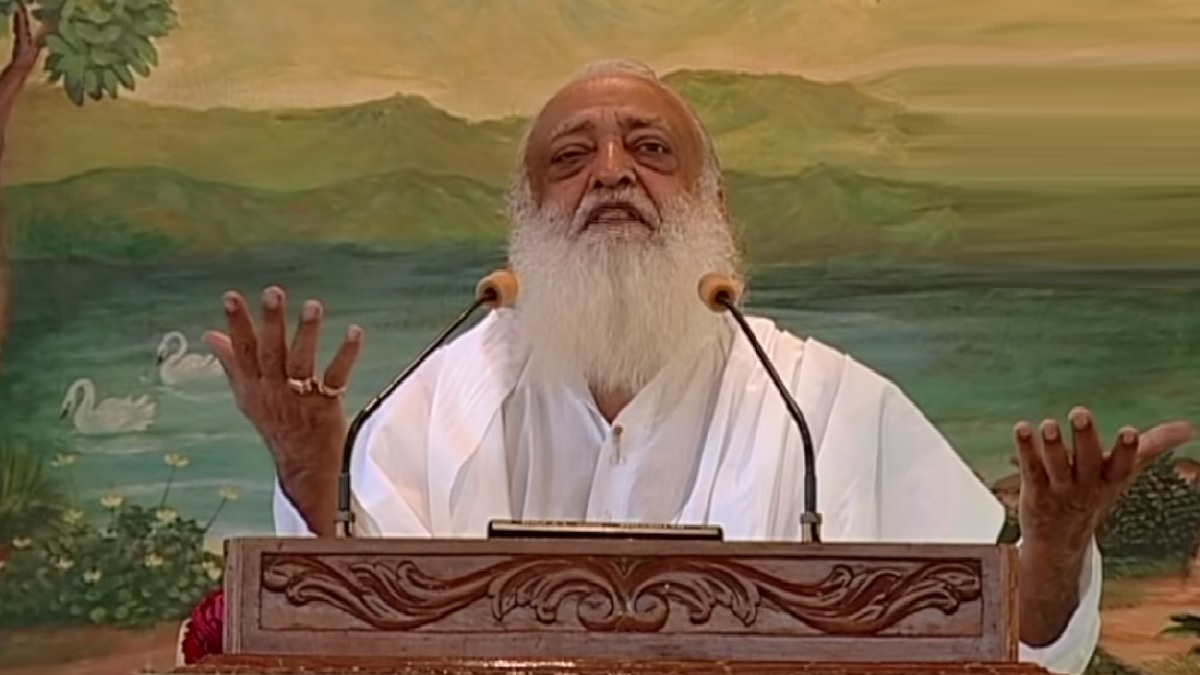 Asaram Bapu Seeks Interim Bail: कोविड 19  पॉझिटीव्ह आसाराम बापू याची कोर्टाकडे आंतरिम जामीनासाठी मागणी