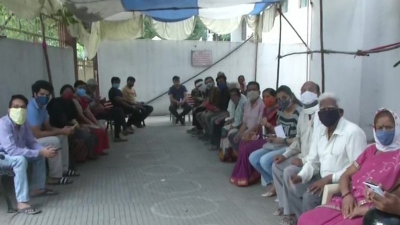 Coronavirus Vaccination: मुंबईत आज 45 वर्षावरील नागरिकांना कोरोनाच्या लसीचा डोस दिला जाणार नाही
