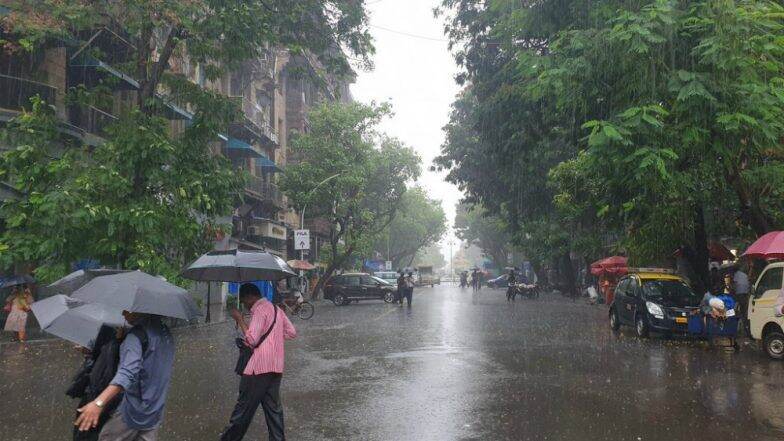 Maharashtra Rain Alert: रायगड, रत्नागिरी, सिंधुदुर्ग जिल्ह्यांसह पुणे घाट, सातारा घाट, कोल्हापूर घाट परिसरांसाठी ऑरेंज अलर्ट जारी; मुसळधार पावसाची शक्यता