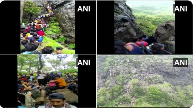 Aseri Ghat in Palghar: पालघरमधील अशेरी घाटात पर्यटकांची तोबा गर्दी, कोरोना नियम धाब्यावर