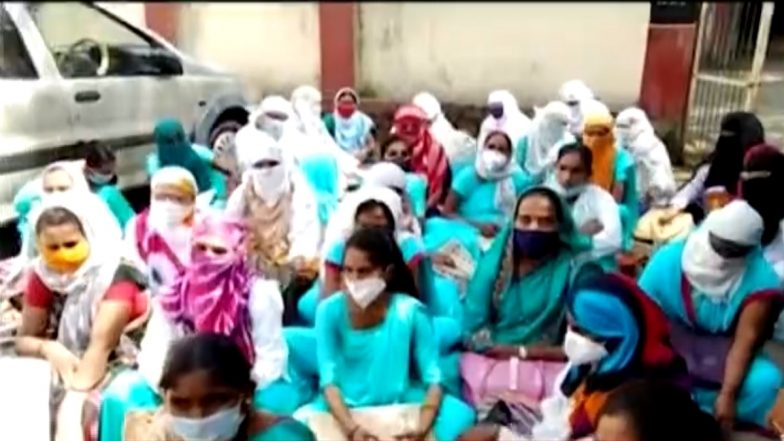 Asha Workers on Strike: महाराष्ट्रातील 70 हजार आशा कर्मचारी आजपासून संपावर, विविध मागण्या मान्य करण्यासाठी Work From Home