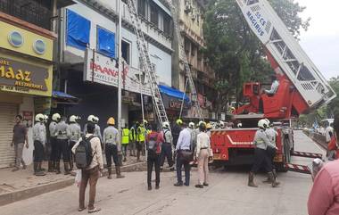 Fort Building Collapsed: फोर्ट येथे इमारतीचा भाग कोसळला; 40 जणांना सुखरुप बाहेर काढण्यात यश