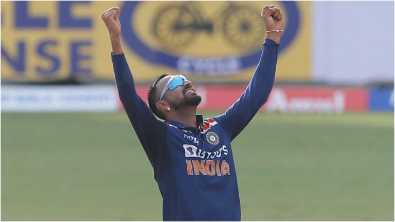 krunal Pandya: अष्टपैलू खेळाडू क्रुणाल पांड्या कोरोनावर मात करत मायदेशी परतला