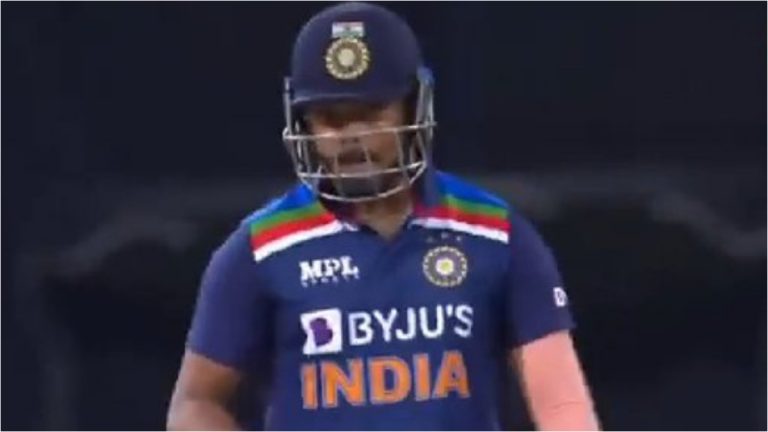 IND vs SL 1st ODI 2021: टीम इंडियाला पहिला झटका, श्रीलंकन गोलंदाजांची धुलाई करून Prithvi Shaw परतला माघारी