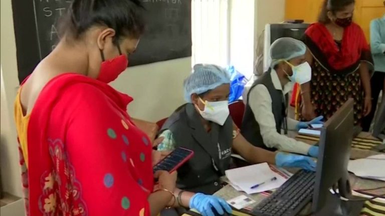 COVID-19 Vaccination In Pune: पुण्यात महानगरपालिकेकडून सेक्स वर्कर्स साठी विशेष कोविड 19 लसीकरण केंद्रांची सोय