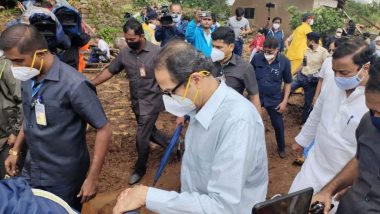 CM Uddhav Thackeray Mahad Visit: डोंगर उतारावरील सर्व वस्त्यांचे पुनर्वसन करणार; तळीये करांनाही मदतीचं आश्वासन