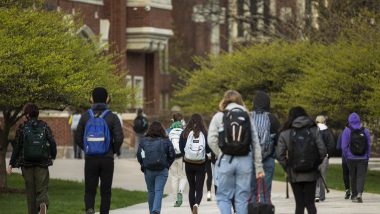 US: 5 वी सह उच्च शिक्षण देणाऱ्या शाळेतील विद्यार्थ्यांना द्यावे लागणार मोफत कंडोम, शिकागो मधील शाळांसाठी नवा नियम लागू
