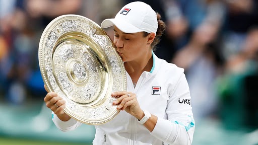 टेनिसपटू Ash Barty ठरली Wimbledon 2021 ची चॅम्पियन