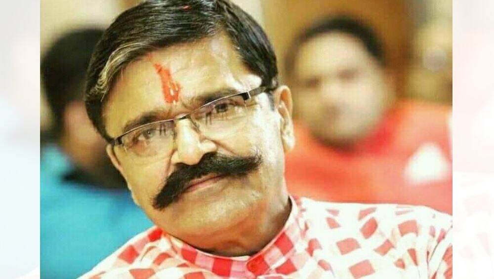 'देशातील कोरोनाचे संकट संपत नाही तोपर्यंत अन्नसेवन करणार नाही'; भाजपच्या मंत्र्याची प्रतिज्ञा