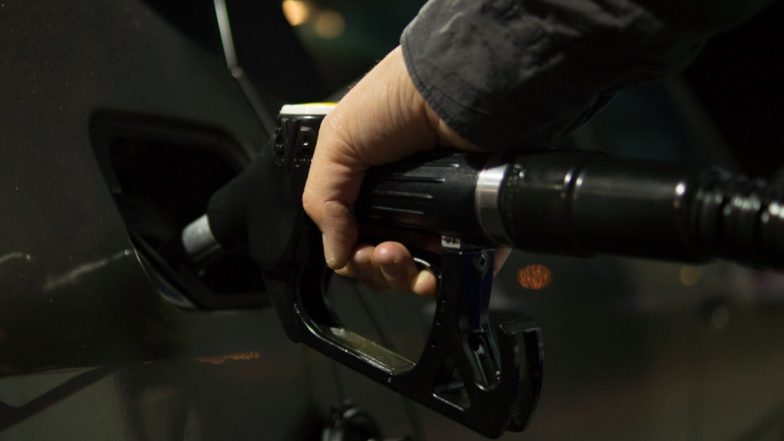 Today Fuel Rate: पेट्रोल आणि डिझेलच्या दरवाढीचे सत्र सुरूच, जाणून घ्या तुमच्या शहरातील किंमत