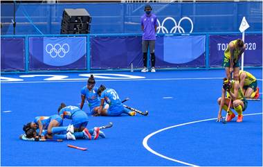 Tokyo Olympics IND vs AUS Women's Hockey: पराभवानंतर ऑस्ट्रेलियन खेळाडूंचे डोळे पाणावले, पाहा भारताच्या ऐतिहासिक विजयाचा ‘तो’ क्षण (Watch Video)