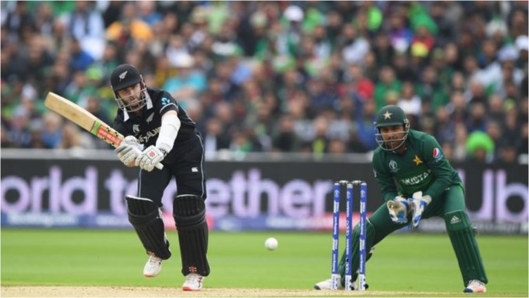 T20 World Cup 2021, PAK vs NZ: न्यूझीलंड विरोधात पाकिस्तानने नाणेफेक जिंकत घेतला गोलंदाजीचा निर्णय, अशी आहे दोघांची Playing XI