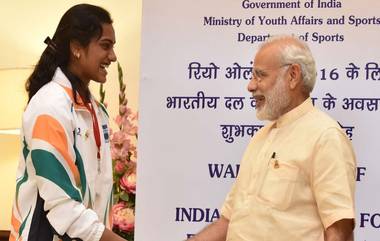 Tokyo Olympic 2020 मध्ये कांस्य पदक पटवल्यानंतर पंतप्रधान मोदी यांच्याकडून P.V. Sindhu साठी कौतुकाचे ट्विट (View Here)