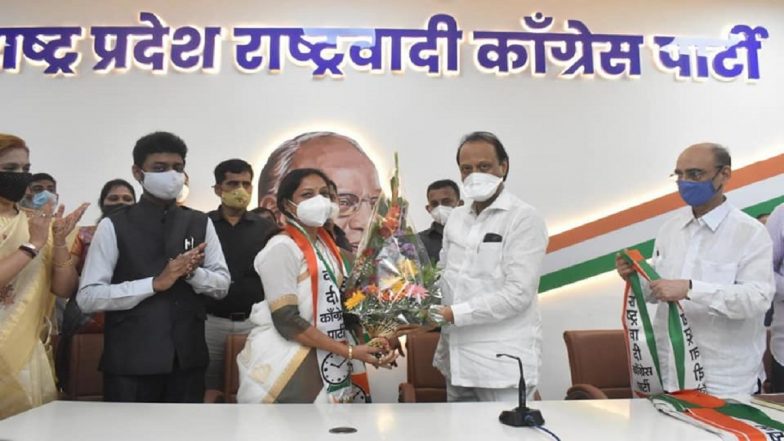 Surekha Punekar joined NCP: सुरेखा पुणेकर यांचा अजित पवार यांच्या उपस्थितीत राष्ट्रवादी काँग्रेसमध्ये प्रवेश