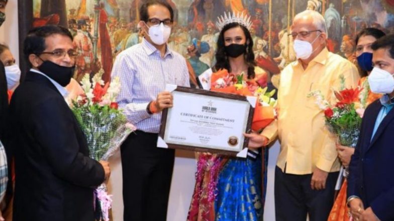 मिस युनिव्हर्स टूरिझम आणि मिस एशिया श्रिया परब यांनी घेतली मुख्यमंत्र्यांची भेट; राज्याच्या पर्यटन विकासासाठी शासनाला सहकार्य करणार असल्याची ग्वाही