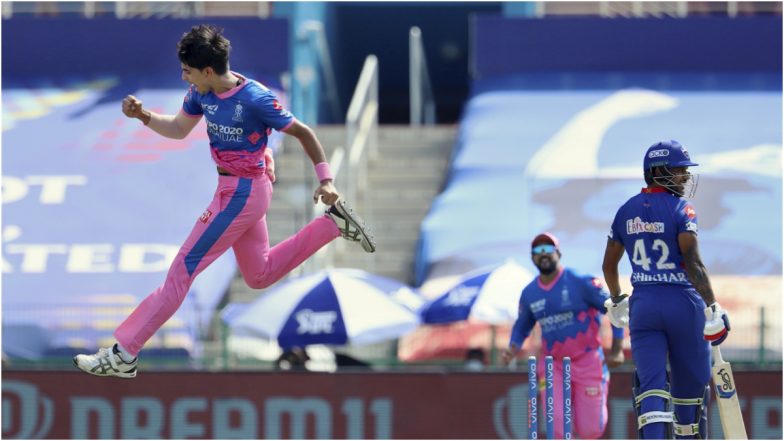 Kartik Tyagi Dismisses Shikhar Dhawan: दिल्लीविरुद्धही चमकला कार्तिक त्यागी, ऑरेंज कॅप धारक शिखर धवनला पहिल्या चेंडूवर माघारी धाडले, पहा व्हिडिओ