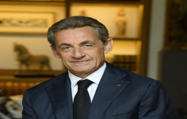 Former President Nicolas Sarkozy Campaign Financing Case: फ्रान्सचे माजी राष्ट्राध्यक्ष निकोलस सार्कोझींना कोर्टाने 1 वर्षाच्या नजरकैदेत राहण्याची सुनावली शिक्षा, निवडणूकीसाठी बेकायदेशीर वित्तपुरवठा केल्याप्रकरणी केली कारवाई