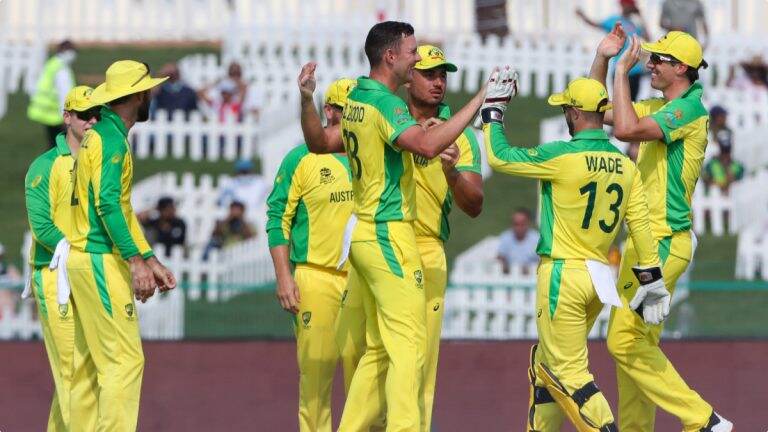 T20 WC 2021, AUS vs SA: दक्षिण आफ्रिका फलंदाजांची हाराकिरी, ऑस्ट्रेलियाचा भेदक मारा; कांगारू संघापुढे 119 धावांचे टार्गेट