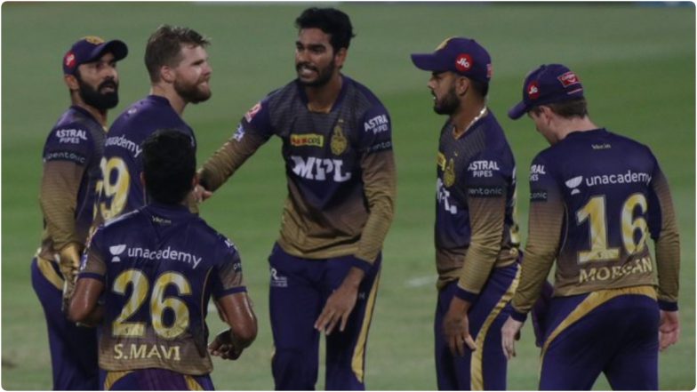 IPL 2021, RCB vs KKR Eliminator: आरसीबीला पहिला झटका, सलामीवीर Devdutt Padikkal क्लीन बोल्ड