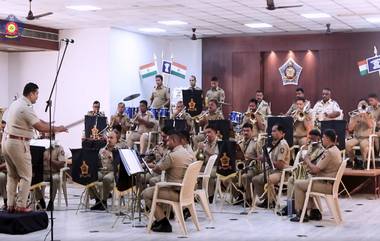 Mumbai Police Band पथकाने वाजवली किशोर कुमार यांच्या  ‘Mere Sapno Ki Rani’ गाण्याची धून, सोशल मीडियावर युजर्सकडून कौतुक