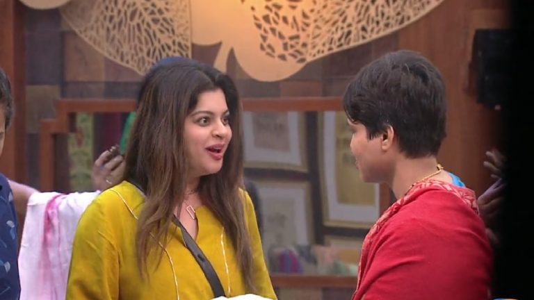 Bigg Boss Marathi 3: बिग बॉसच्या घरात साजरा झाला स्नेह वाघ हिचा वाढदिवस