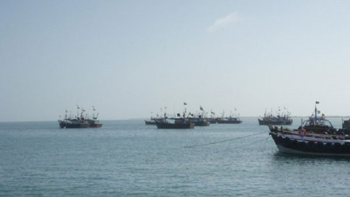 Mandwa Ferry Mishap: मांडवा दुर्घटनेनंतर निलंबित झाला अजिंठा कॅटामरनचा  परवाना; तपासासाठी 3 सदस्यीय चौकशी समिती स्थापन