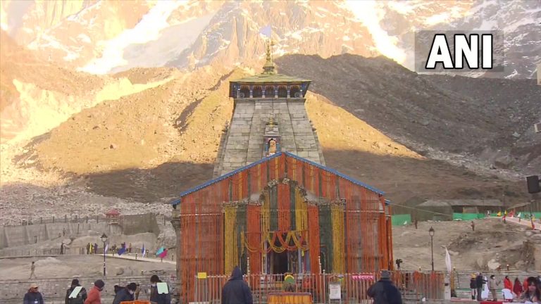 PM Narendra Modi at Kedarnath: पंतप्रधान नरेंद्र मोदी यांचे केदारनाथ येथे आगमन