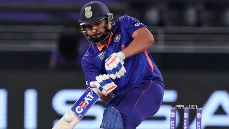 T20 World Cup 2021: विराट कोहली एलिट यादीत Rohit Sharma याचा प्रवेश, टी-20 मध्ये 3000 धावा करणारा बनला तिसरा फलंदाज