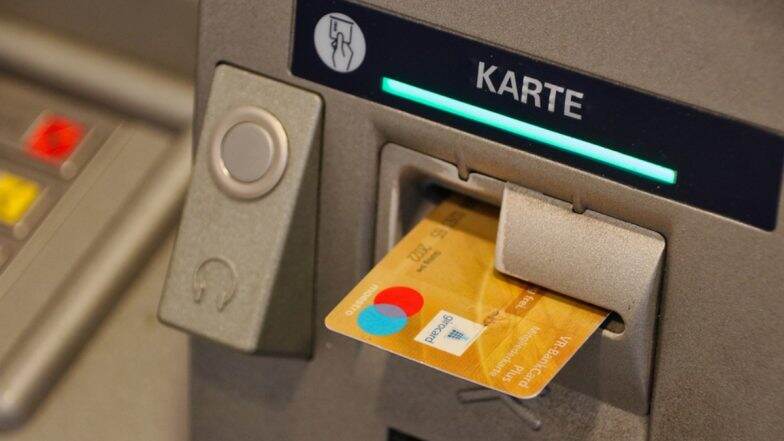 Card-Less Cash Withdrawal: आता कार्डशिवाय कोणत्याही ATM मधून काढता येणार पैसे; RBI गव्हर्नरने केली मोठी घोषणा
