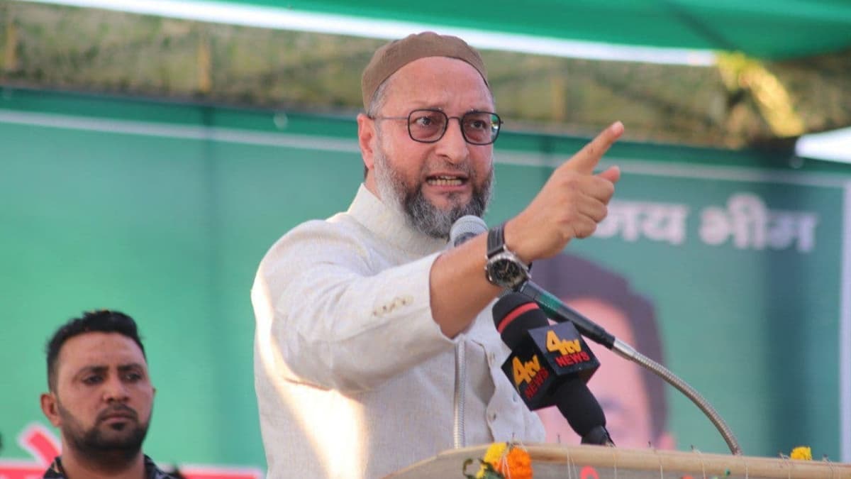 Asaduddin Owaisi On Pakistan: 'हे अधिकृत भिकारी आहेत', एआयएमआयएम नेते असदुद्दीन ओवैसी यांनी पुन्हा पाकिस्तानवर केली जोरदार टीका, पाहा व्हिडिओ