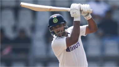 IND vs NZ 2nd Test Day 1: मुंबई कसोटीत Mayank Agarwal याची जबराट बॅटिंग, न्यूझीलंड गोलंदाजांची क्लास घेत ठोकले चौथे कसोटी शतक