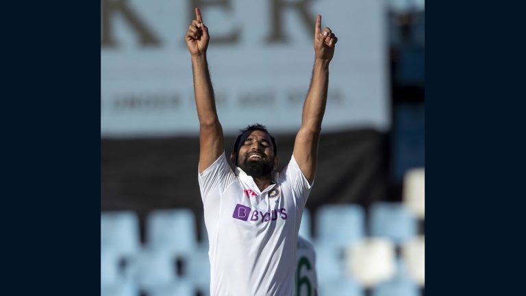 IND vs SA 2nd Test Day 4: मोहम्मद शमीने भारताला मिळवून दिले तिसरे यश, 40 धावा करून Rassie van der Dussen आऊट